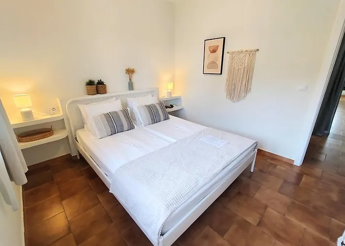Boutique Beach House, Colina Del Emperador